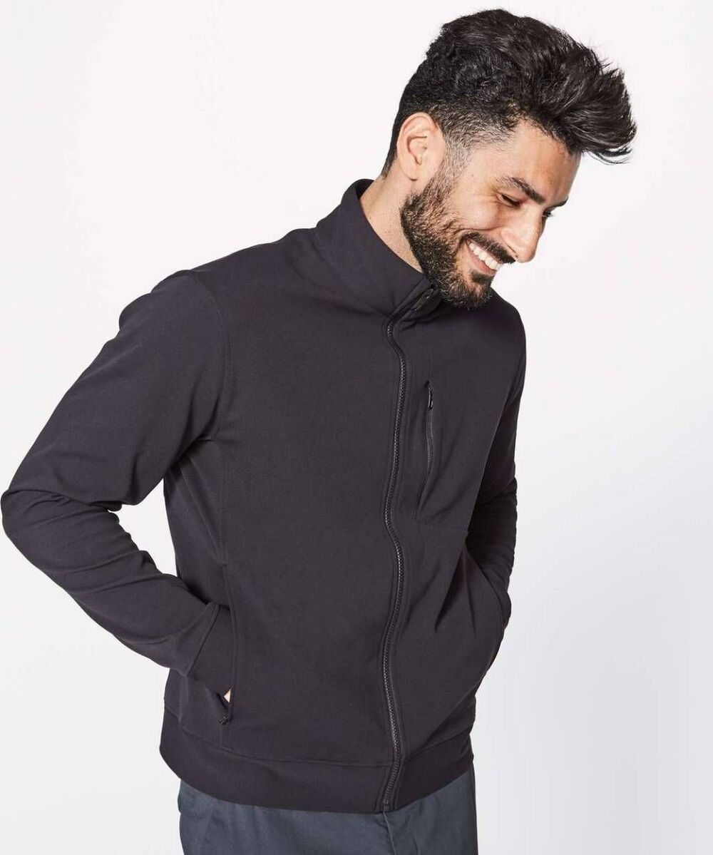 Lululemon Sojourn Jacket Black Small Outdoor Hiking Athleisure Athletic Workout
